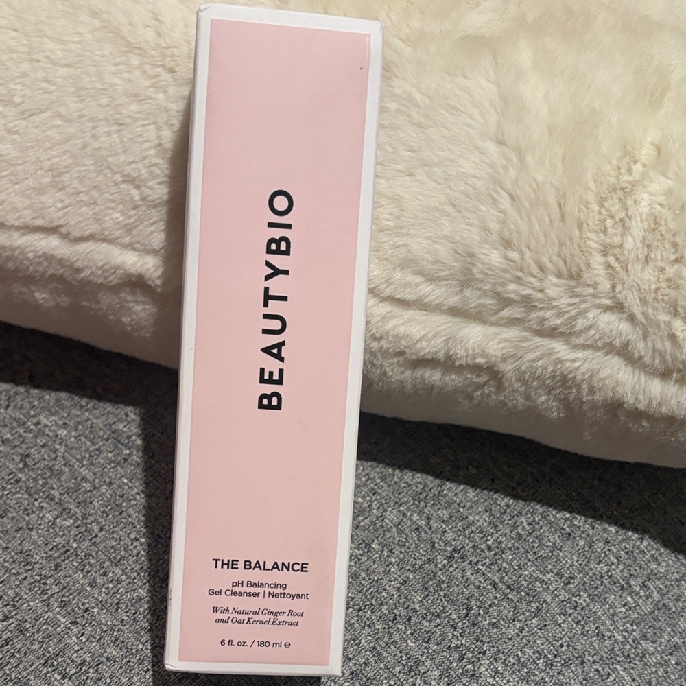 BEAUTYBIO The Balance PH Balancing Gel Cleanser (value of $39)